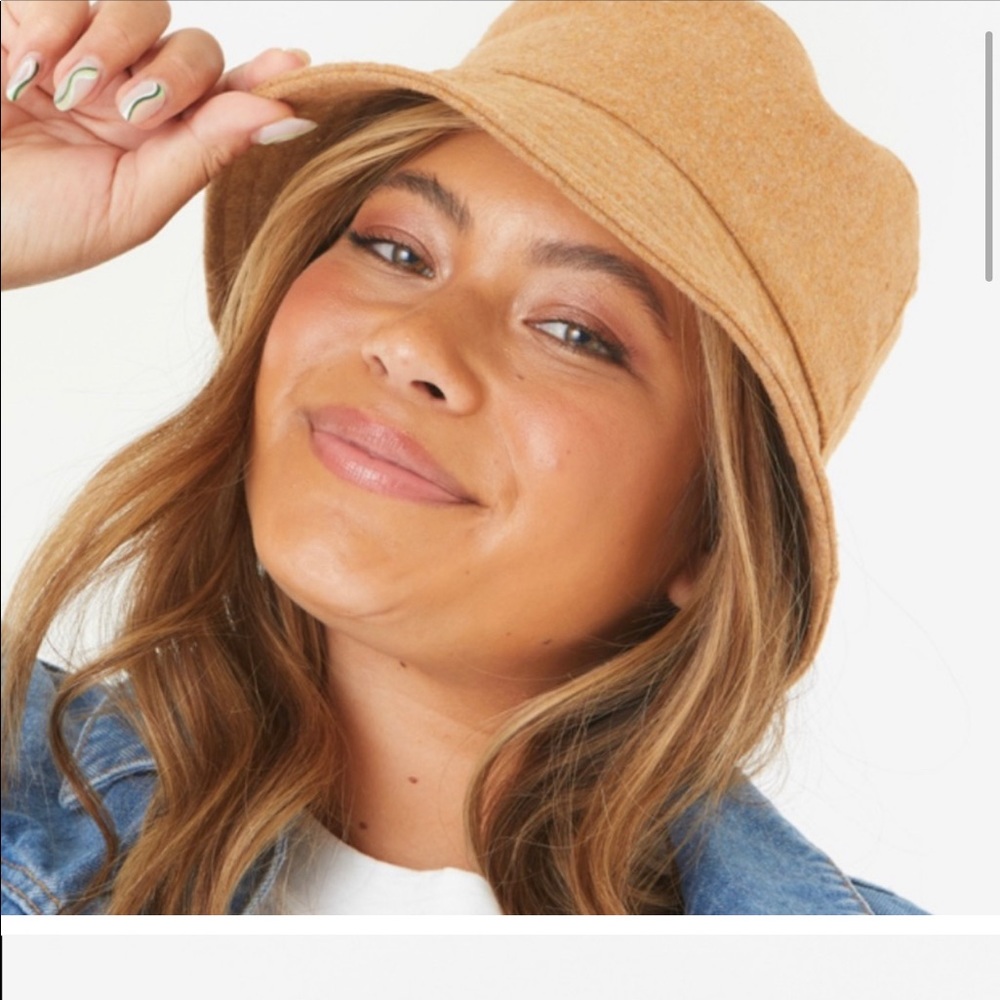 Kensie bucket hat